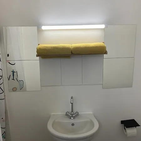 Annul Apartment *